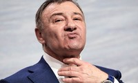 Тимченко отобрал у Ротенберга стройподряды
