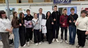 Свет знаний от двух Свет 