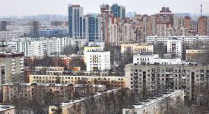 «В Питере быть!» – чиновники за реновацию