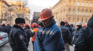 Контроль над мигрантами – поле для споров