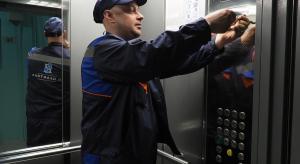 Старые лифты поедут на замену