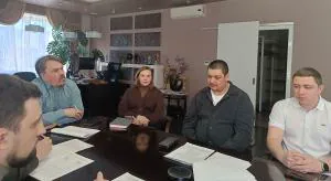 Обсуждение учебного пособия в офисе ССК УрСиб