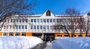 Споры взрослых не мешают учёбе детей – и то хорошо!