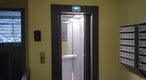 Китайские лифты заняли треть рынка новостроек