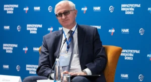 Александр Шохин
