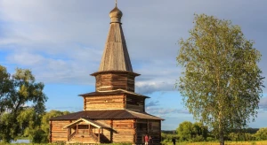 Церковь Рождества Богородицы из села Перёдки (XVI век)