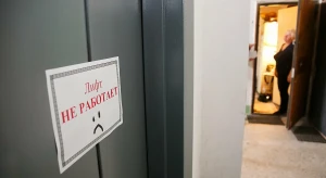 Минстрой проблем с новыми лифтами не видит