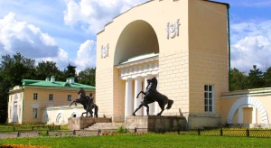 Конный павильон в Кузьминках