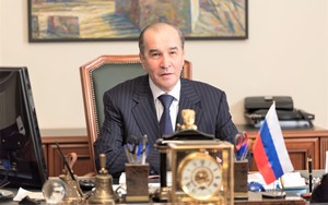 Анвар Шамузафаров