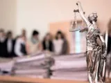 Проект сложнейшего закона на старте