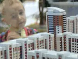 Жильё сиротам – в обмен на землю?