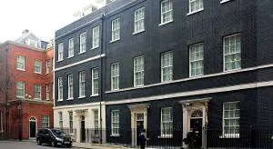 Приходите в мой дом, мои двери… закрыты