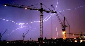 Главные угрозы для застройщиков