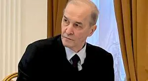 Анвар Шамузафаров