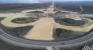 Расходы всё более астрономические