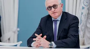 Александр Шохин