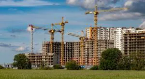 Первичка вселяет застройщикам надежду