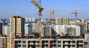 В июле с плюсом, а за семь месяцев – с минусом