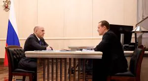 Михаил Мишустин и Олег Скуфинский