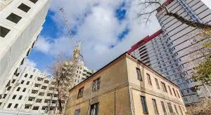 Всё больше новоселий по программе