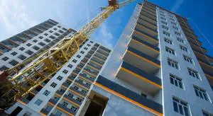 Медленное повышение цен на новостройки 