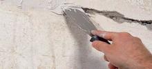 Как заделать трещины и пустоты во внутренних стенах?